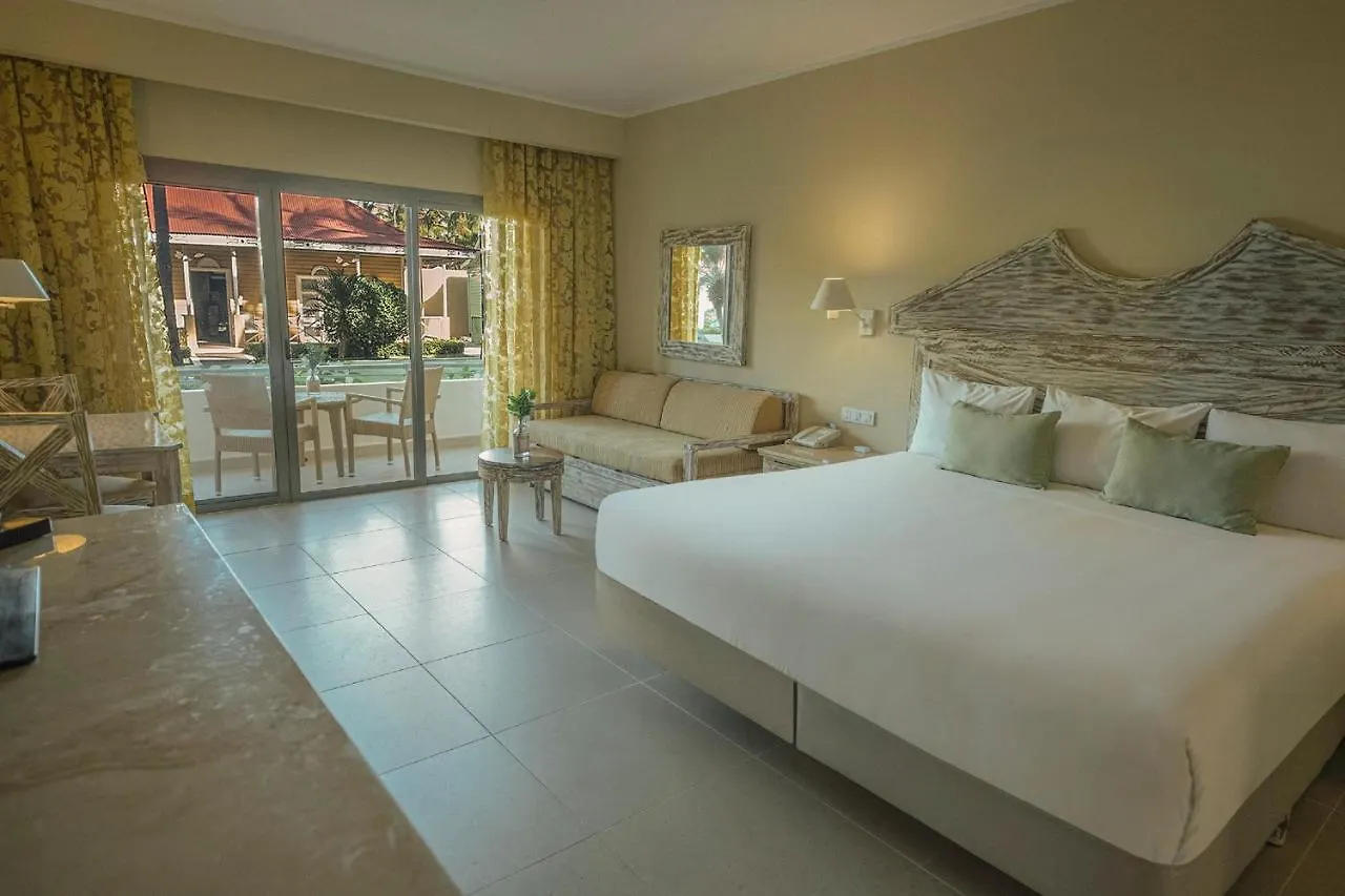 리조트 Iberostar Waves Dominicana 바바로