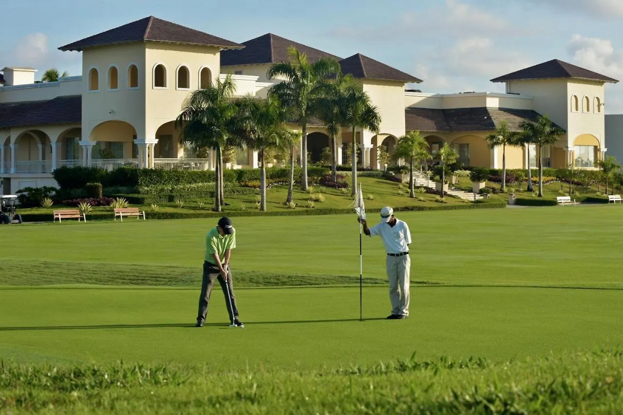 리조트 Iberostar Waves Dominicana 바바로