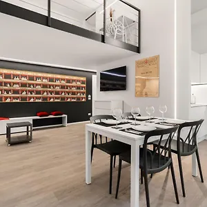 apt-modern-quiet-super-central-luxury.it-lombardy.com/